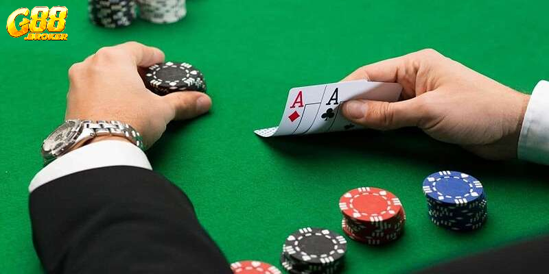 Hướng dẫn luật chơi xì tố online cơ bản